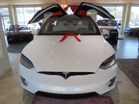 Used 2018 Tesla Model X P100D AWD/4WD image 33
