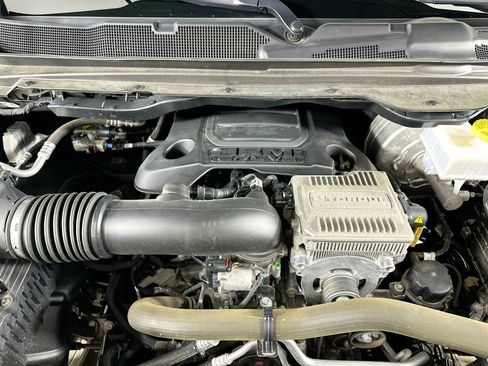 Used 2024 RAM 1500 Big Horn AWD/4WD image 35