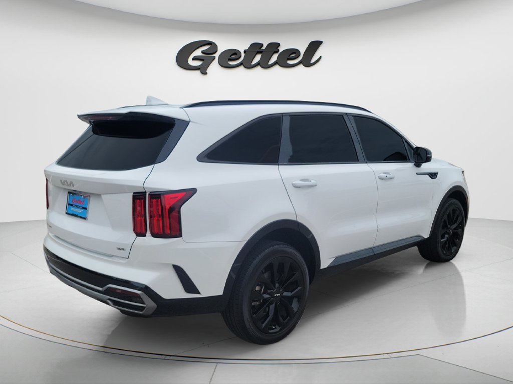Used 2023 Kia Sorento SX AWD/4WD image 5