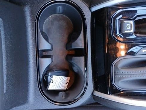 Used 2024 Chevrolet Colorado Trail Boss image 42