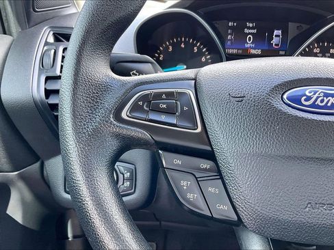 Used 2017 Ford Escape S image 10