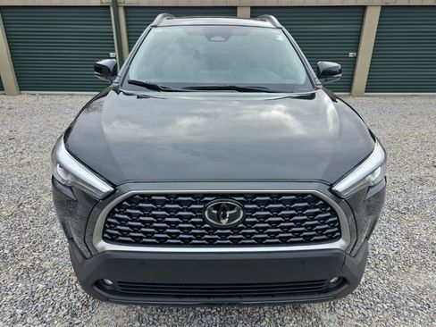 Certified 2023 Toyota Corolla Cross XLE image 10