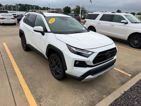 Used 2024 Toyota RAV4 Adventure AWD/4WD image 2