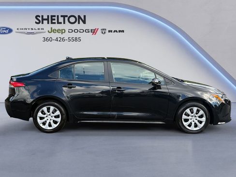 Used 2024 Toyota Corolla LE FWD image 7