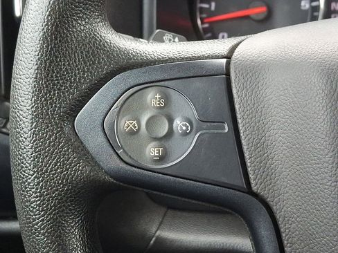 Used 2018 Chevrolet Silverado 1500 W/T w/ Trailering Package image 20