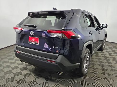 Used 2025 Toyota RAV4 XLE image 8
