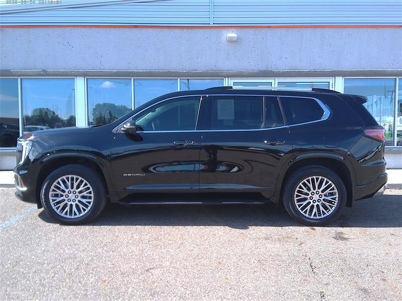 Used 2026 GMC Acadia Denali w/ Super Cruise Package AWD/4WD image 2