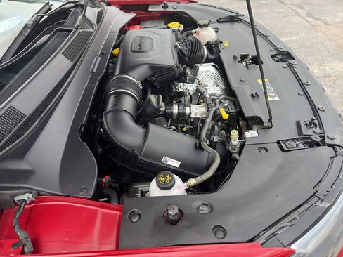 Used 2025 Jeep Compass Trailhawk AWD/4WD image 8