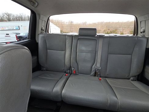 Used 2010 Toyota Tundra Limited image 26