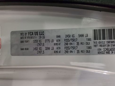 Used 2017 Jeep Wrangler Unlimited Sport w/ Quick Order Package 24S image 32