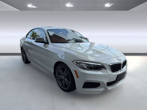 Used 2016 BMW M235i xDrive Coupe AWD/4WD image 6