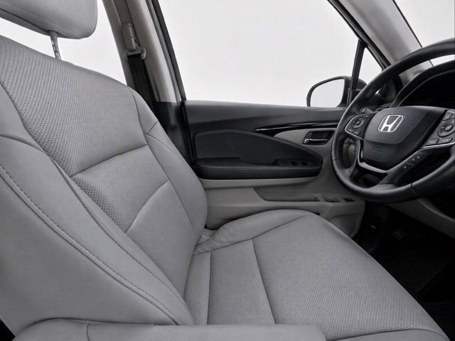 Used 2018 Honda Ridgeline RTL-E image 15