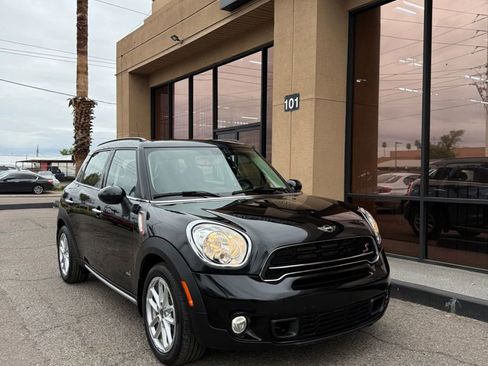 Used 2015 MINI Cooper Countryman S image 1