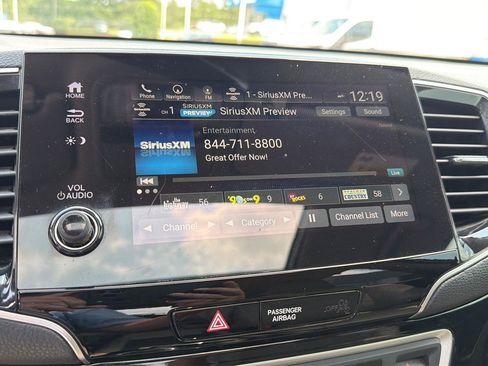 Used 2019 Honda Pilot Touring image 25