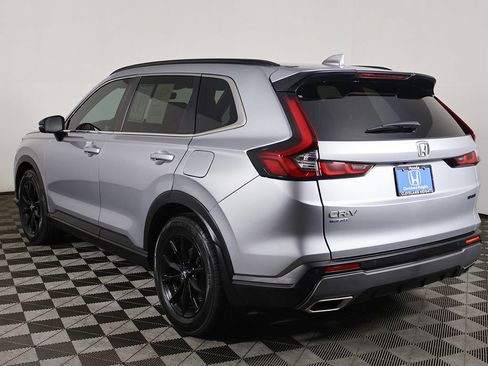 Used 2025 Honda CR-V Sport-L image 9