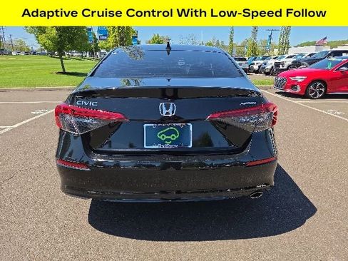 Used 2024 Honda Civic Sport image 5