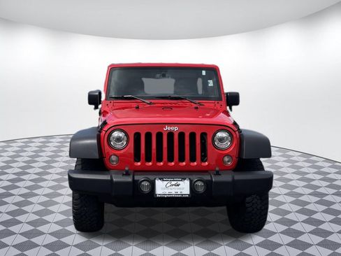 Used 2018 Jeep Wrangler Unlimited Rubicon w/ Cold Weather Group AWD/4WD image 2