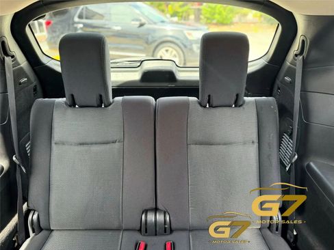 Used 2019 Nissan Pathfinder S FWD image 15