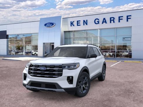 New 2026 Ford Explorer Active w/ Active Comfort Package AWD/4WD image 2