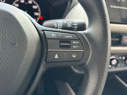 Used 2026 Honda HR-V LX image 23