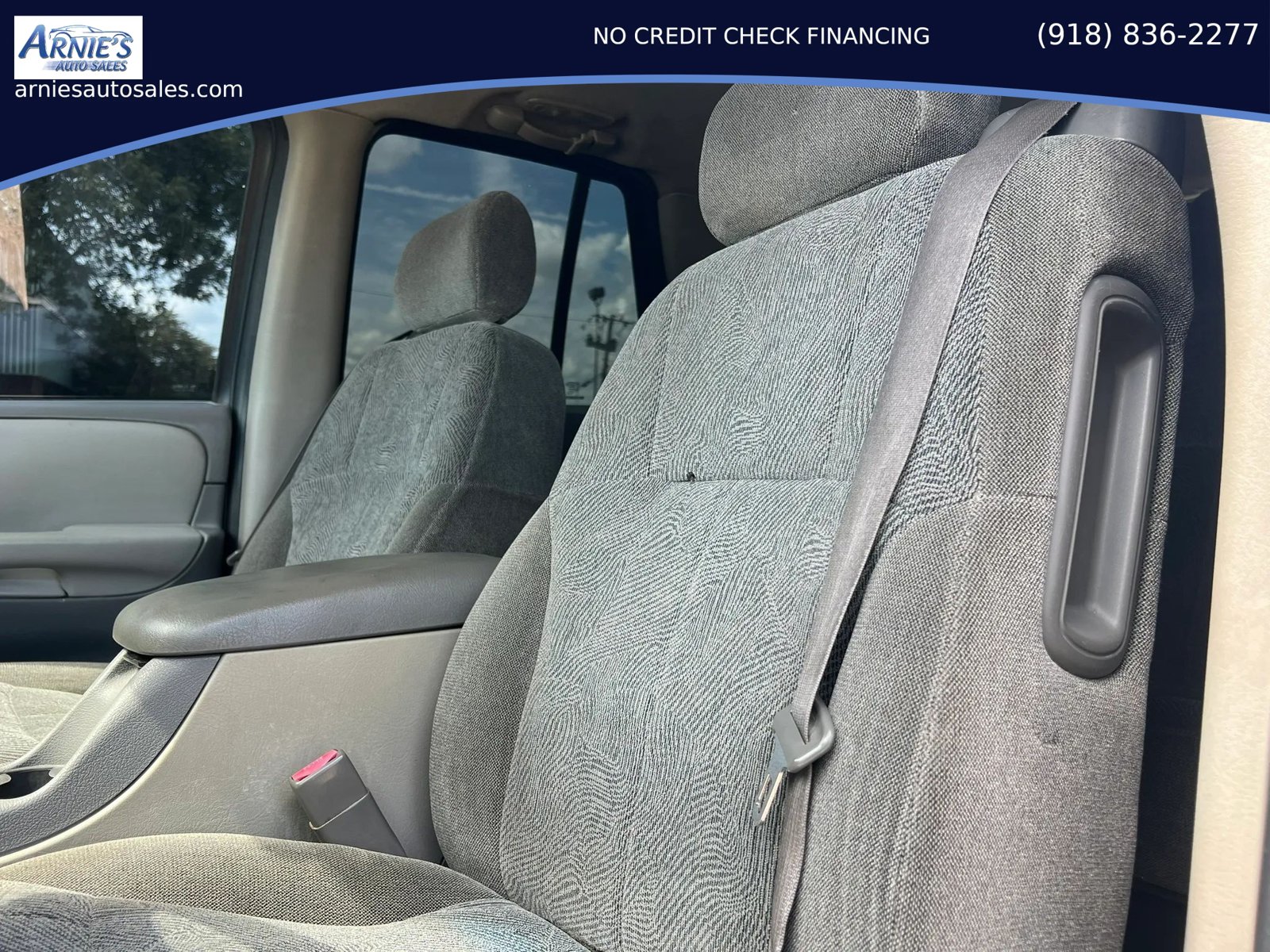 Used 2004 Chevrolet TrailBlazer LS w/ LS Preferred Equipment Group RWD image 8