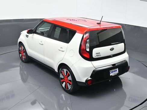 Used 2016 Kia Soul + w/ Designer's Package FWD image 47