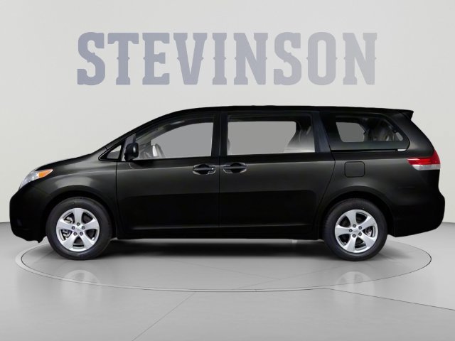 Used 2013 Toyota Sienna XLE AWD/4WD image 3