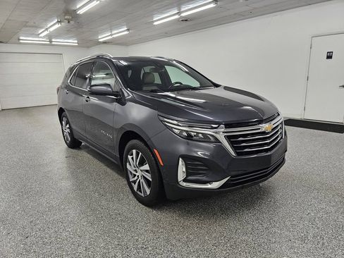 Used 2022 Chevrolet Equinox Premier AWD/4WD image 3