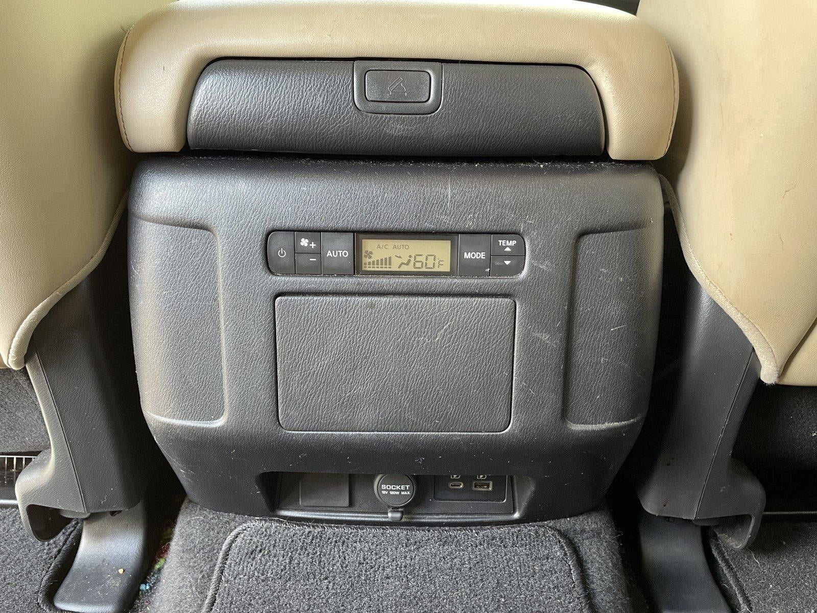 Used 2021 Nissan Armada SV w/ Cargo Package RWD image 43