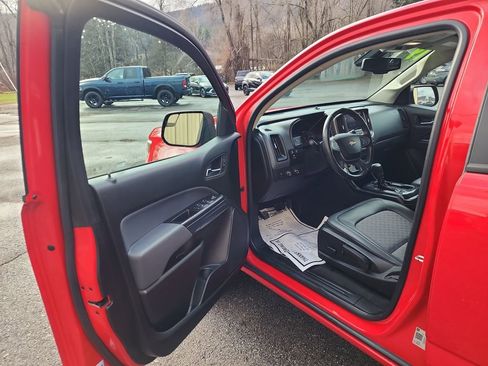 Used 2019 Chevrolet Colorado Z71 image 10