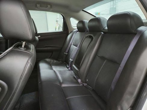 Used 2014 Chevrolet Impala Police FWD image 18