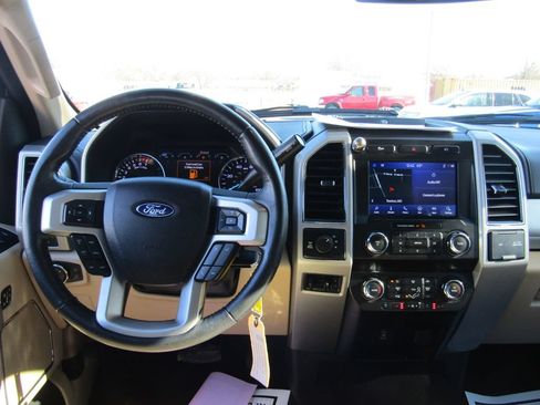 Used 2021 Ford F250 Lariat w/ Lariat Value Package AWD/4WD image 6