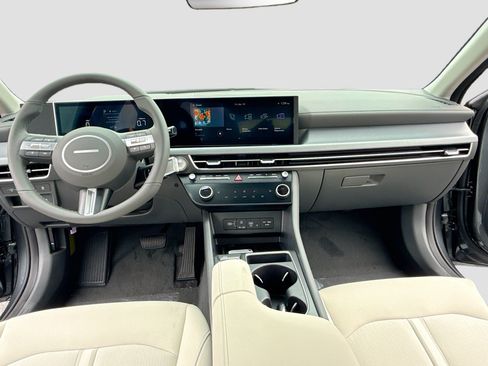 New 2026 Hyundai Sonata SEL image 3