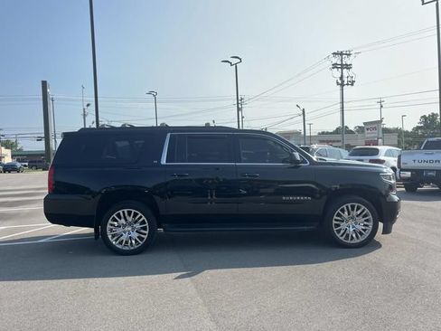 Used 2019 Chevrolet Suburban LT AWD/4WD image 6