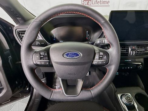 Used 2023 Ford Escape ST-Line w/ Tech Pack #1 FWD image 18