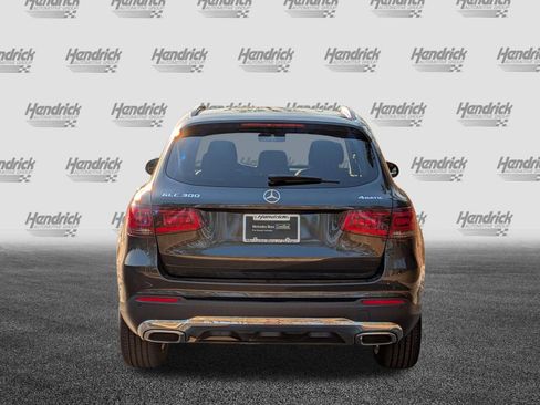 Certified 2021 Mercedes-Benz GLC 300 4MATIC image 9
