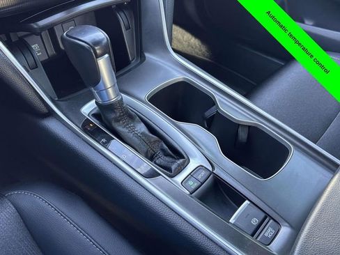 Used 2018 Honda Accord Sport image 20