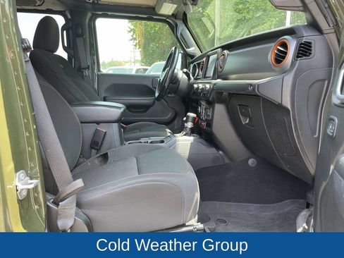Used 2022 Jeep Gladiator Mojave w/ Cold Weather Group AWD/4WD image 15