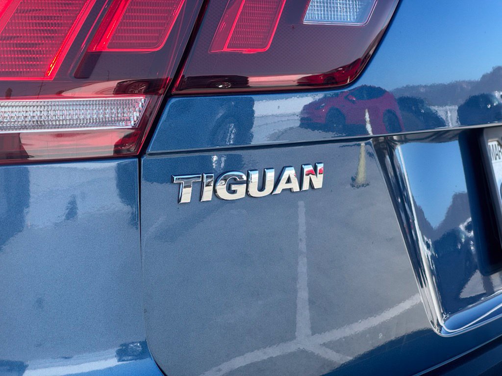 Used 2019 Volkswagen Tiguan S w/ Driver Assistance Package FWD image 23