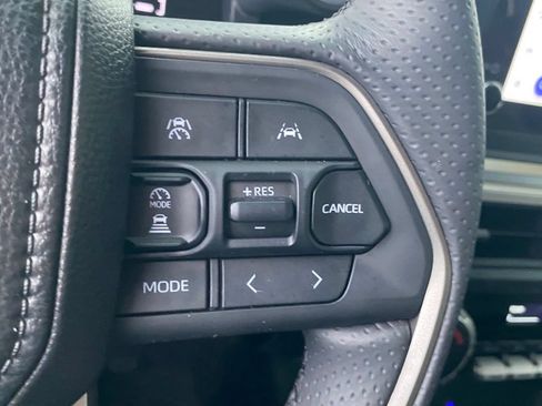 Used 2026 Toyota 4Runner SR5 AWD/4WD image 29