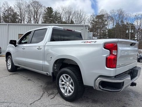 Used 2022 Chevrolet Silverado 1500 LT image 4