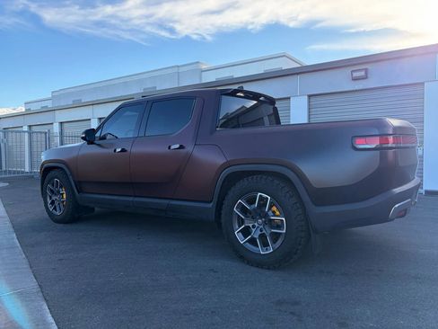 Used 2022 Rivian R1T Launch Edition image 5