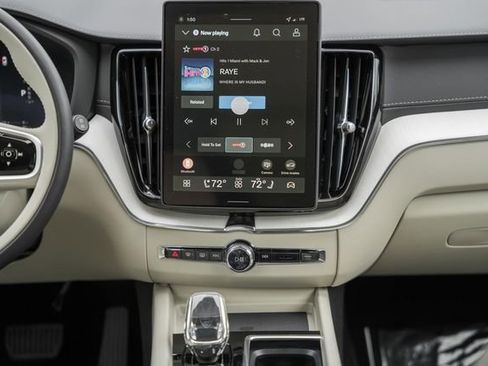 New 2026 Volvo XC60 T8 Ultra w/ Protection Package Premier image 21