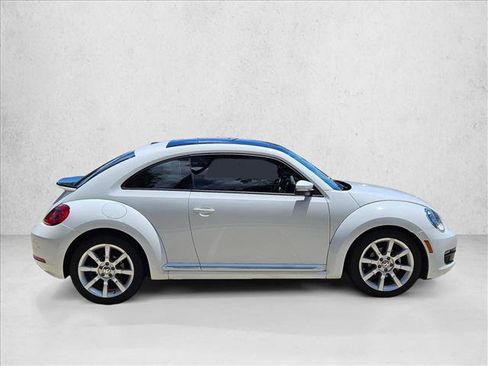 Used 2016 Volkswagen Beetle 1.8T SEL FWD image 4