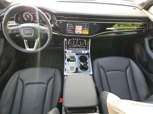 Used 2025 Audi Q7 3.0T Premium Plus AWD/4WD image 11