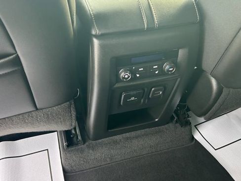 Certified 2023 Chevrolet Traverse Premier w/ Redline Edition image 42