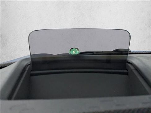 Used 2025 MINI Cooper 2-Door Hardtop image 11