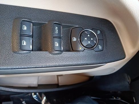 Used 2022 Ford EcoSport S image 16