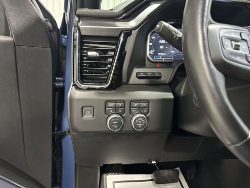 Used 2024 GMC Sierra 1500 Denali Ultimate image 18