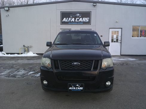 Used 2008 Ford Explorer Sport Trac Adrenalin image 2